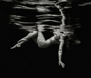 Mastering Underwater Body Art: A Spotlight on Photographer Dan Katz