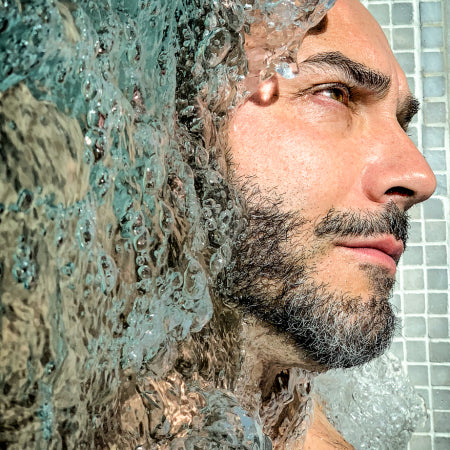 Tomasz Rossa underwater photographer and Outex waterproof camera housing user based in Las Vegas
