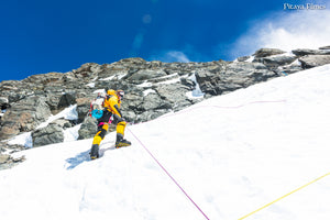 karina oliani-132 - skiing